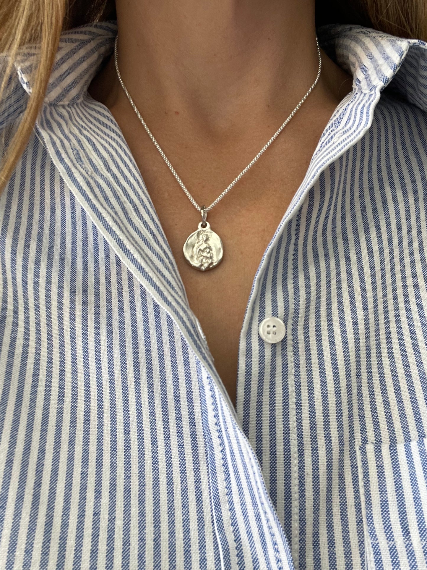 Virgen con el niño plata