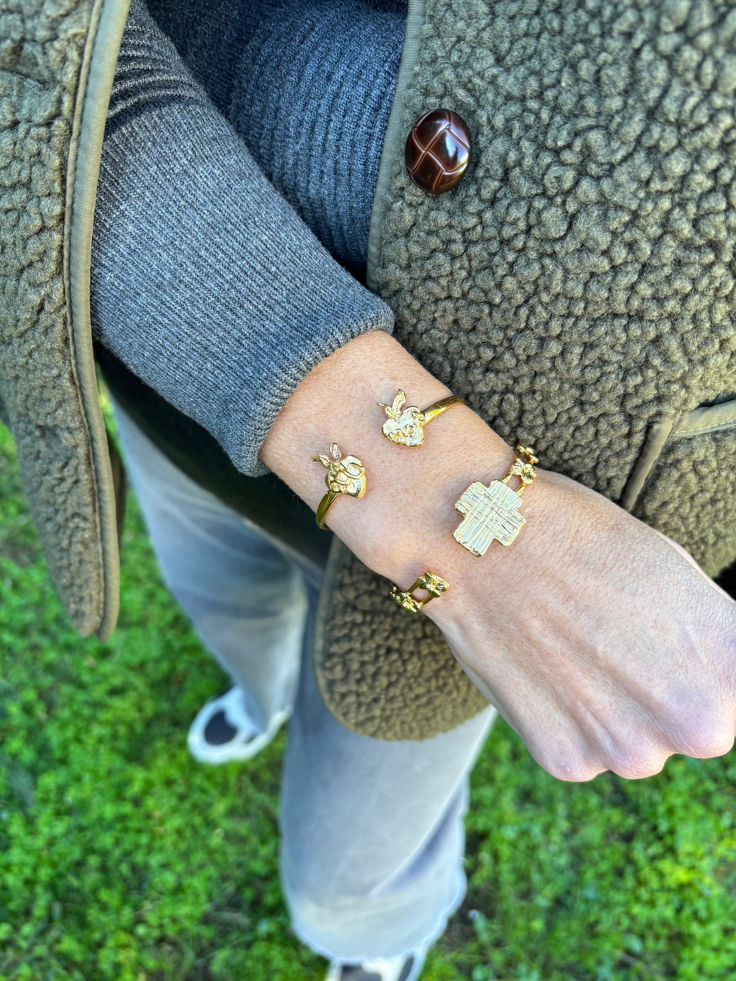 Pulsera Sagrados Corazones de Jesús y María.