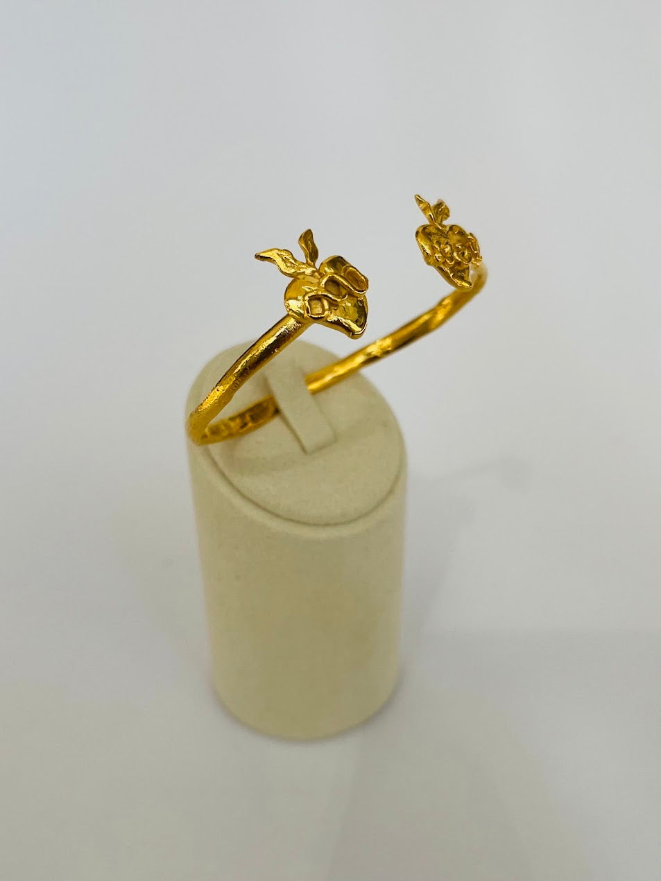 Pulsera Sagrados Corazones de Jesús y María.